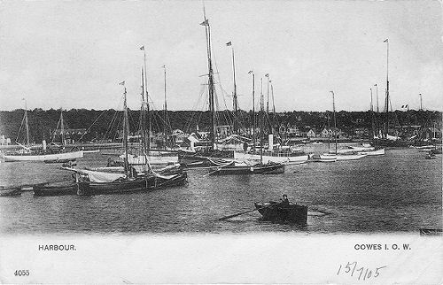 Cowes Harbour 1905